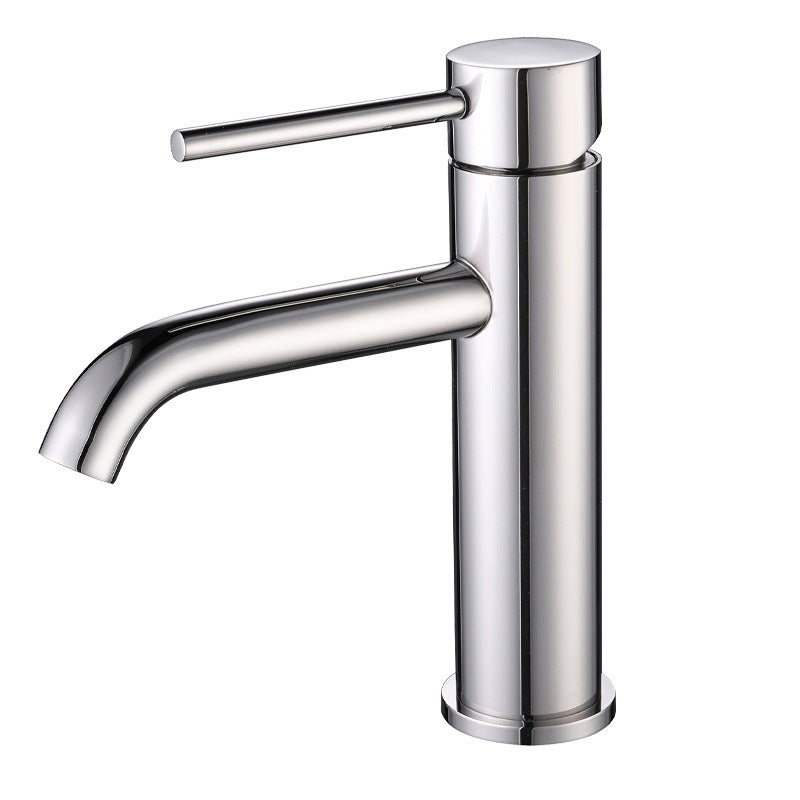Niko – Robinet moderne pour eau chaude et froide
