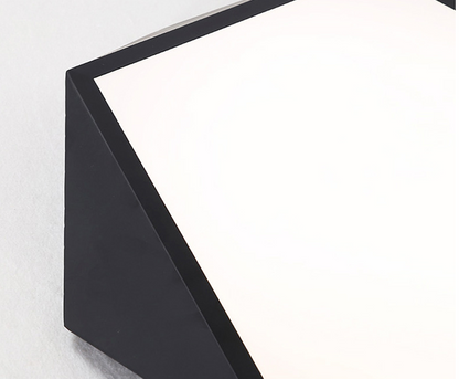 Siv – Lampe de Plafond LED Scandinave