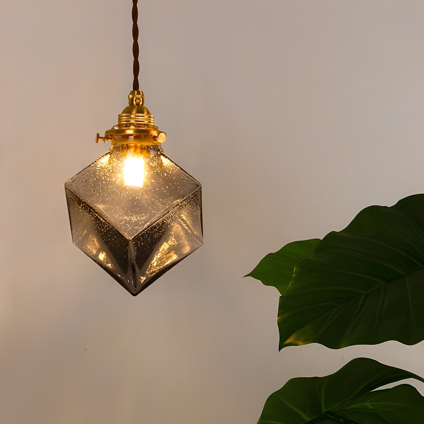 Naoko – Lustre Vintage Japonais