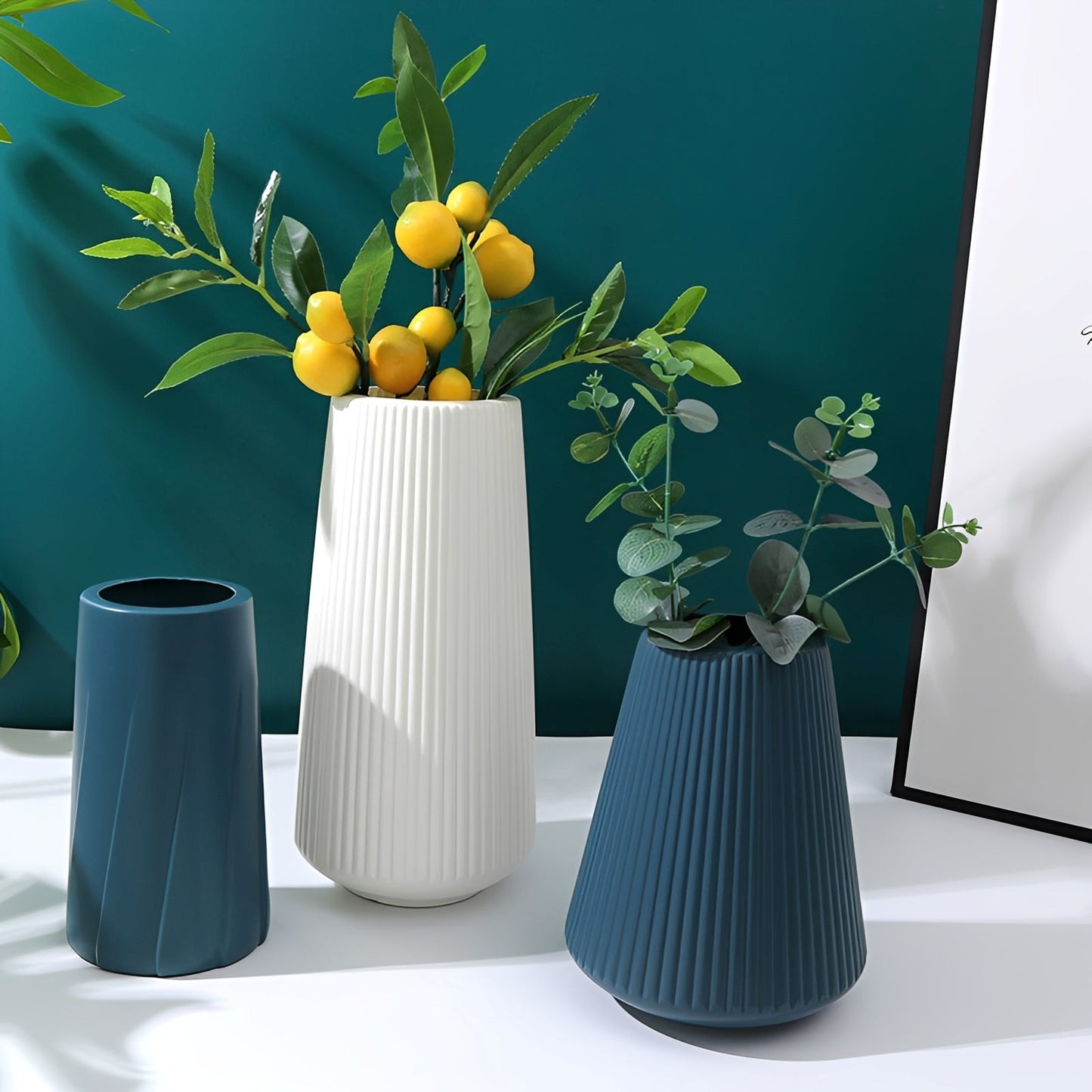 Celeste – Vase à pétales en minimalisme moderne