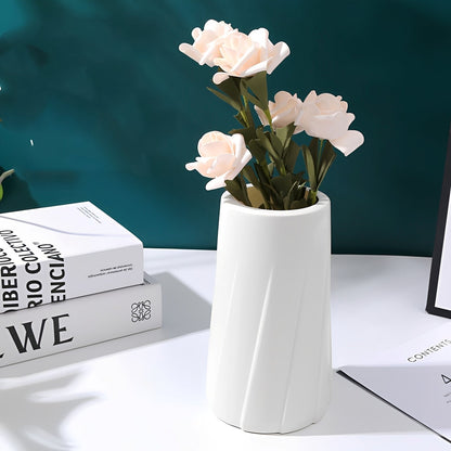 Celeste – Vase à pétales en minimalisme moderne