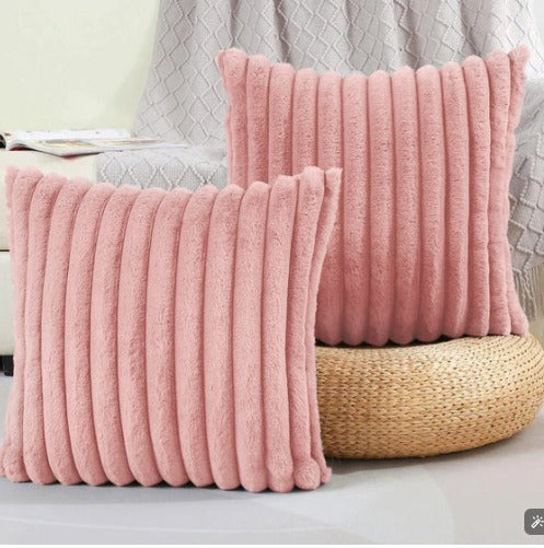 Emi – Doux Velours Housse de Coussin