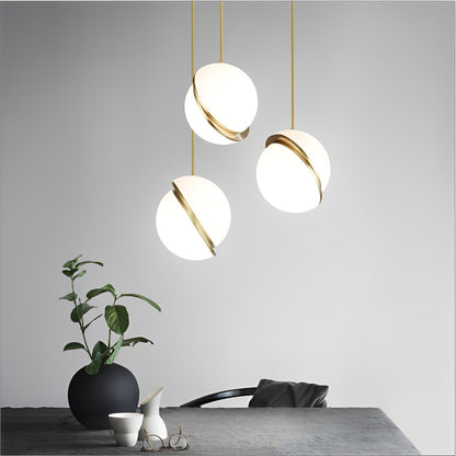 Sorin – Suspension en boule light-luxury nordique