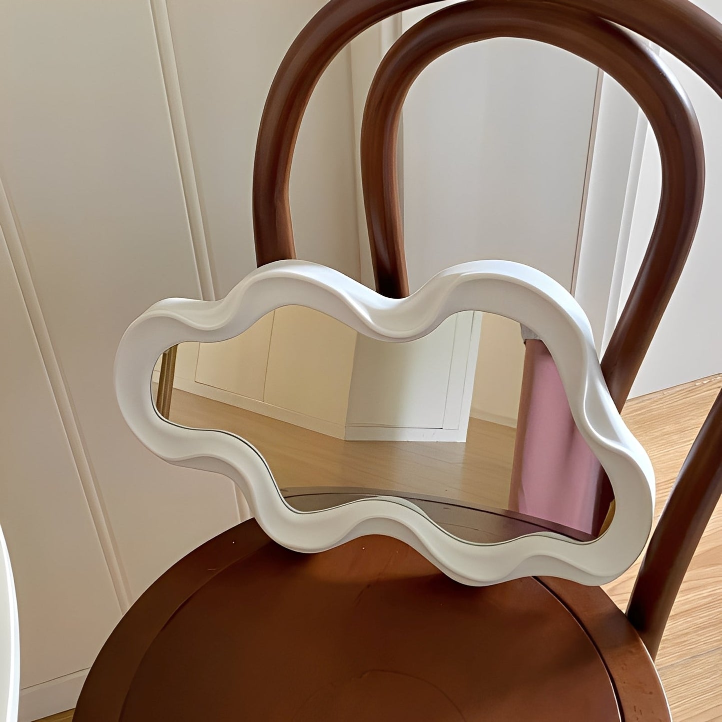 Yoli – Miroir Mural Design Nuage