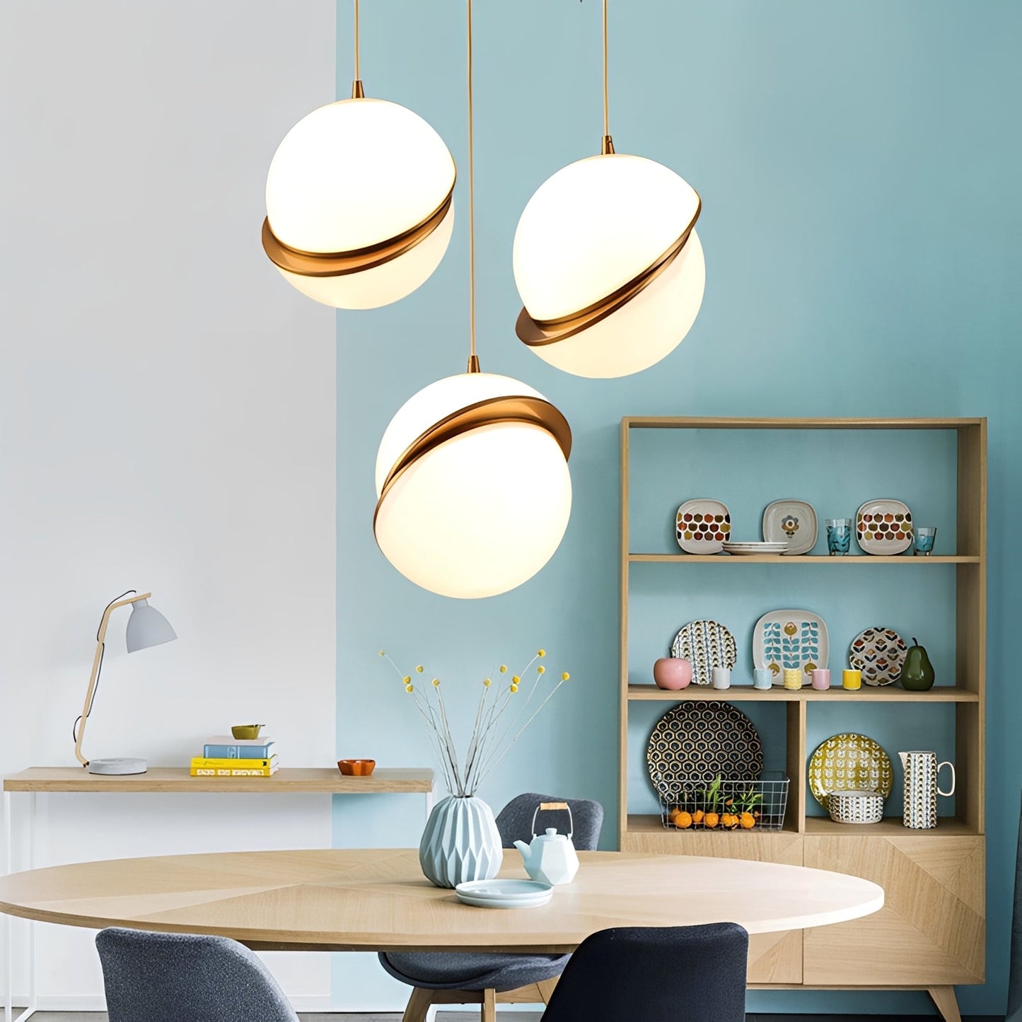 Sorin – Suspension en boule light-luxury nordique