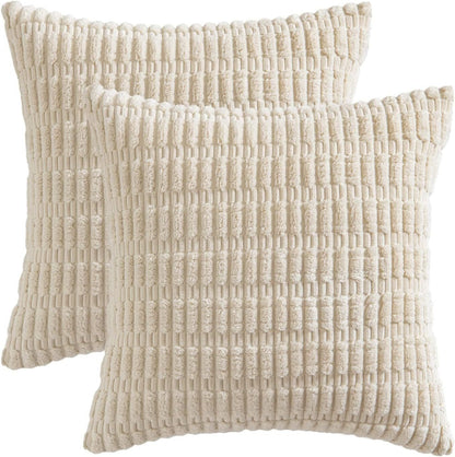 Whea – Coussin en velours côtelé avec structure en épis de blé