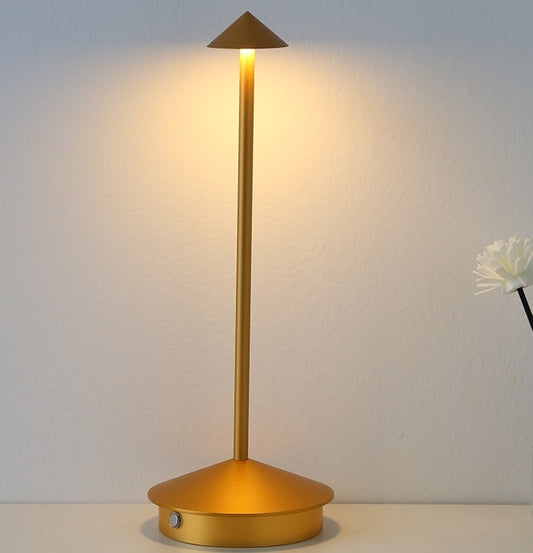 Noelle – Lampe de Table LED Moderne
