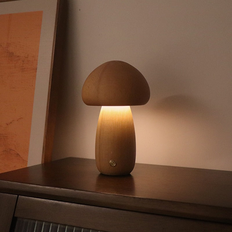 Mushka – Mignonne Lampe de Nuit LED en Bois Champignon