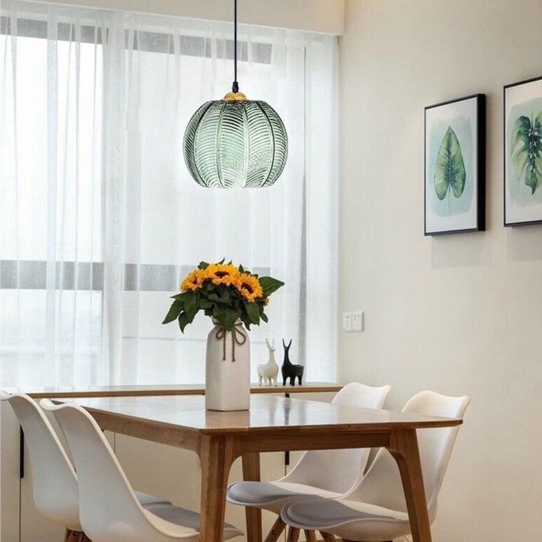 Aveline – Suspension en verre avec motif de feuille
