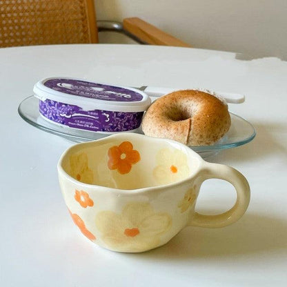 FleurTasse – Tasse artisanale avec fleurs et cerises