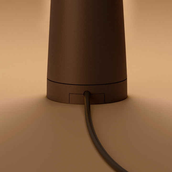 Petite lampe de table moderne pour table de chevet