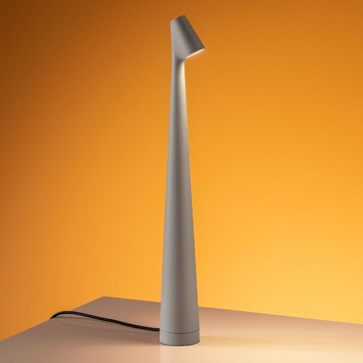 Petite lampe de table moderne pour table de chevet