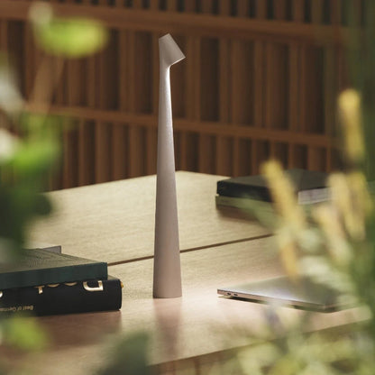 Petite lampe de table moderne pour table de chevet