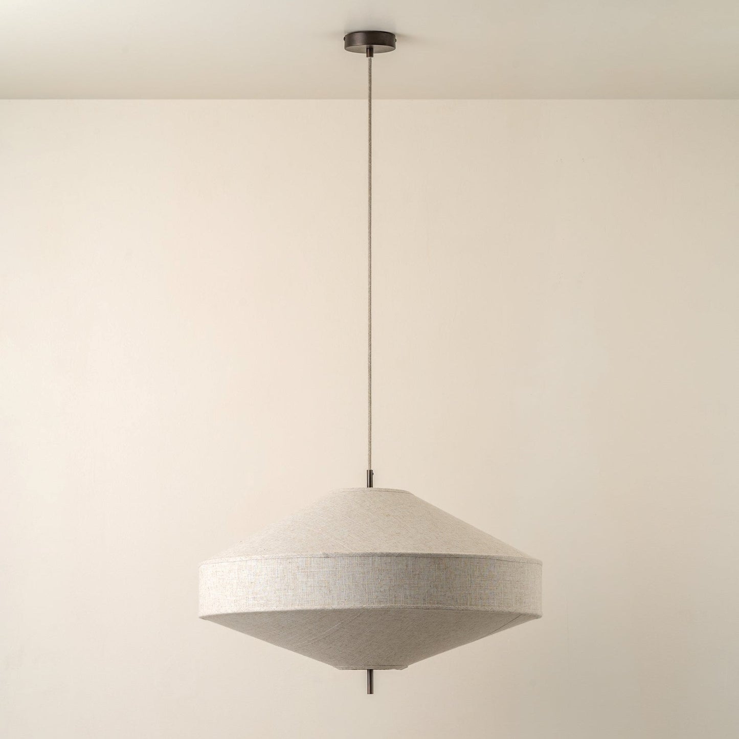 Kiyomi – Suspension design japonaise