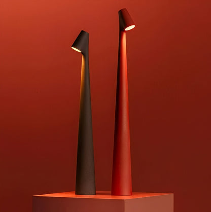 Nelia – Lampe de nuit créative avec haut pied