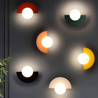 Colira – Lampe Murale Colorée