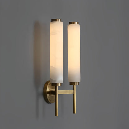 Vivia – Applique moderne avec accents en marbre : Élégance stylisée pour vos murs