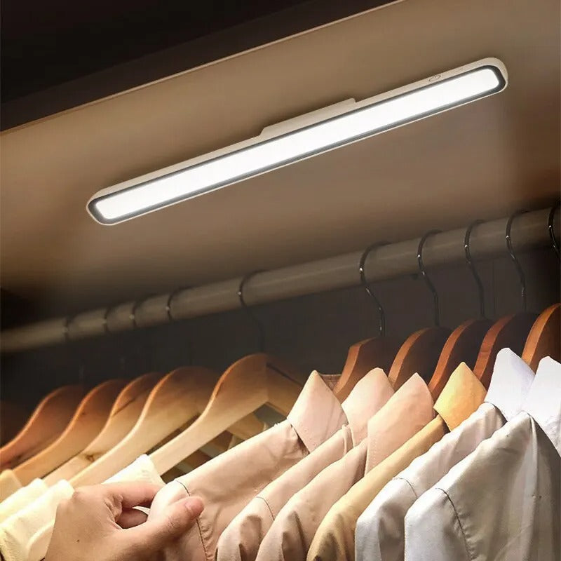 LampeMag – Lampe de bureau tactile rechargeable