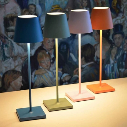 Lerio – Lampe de table de charge LED en aluminium