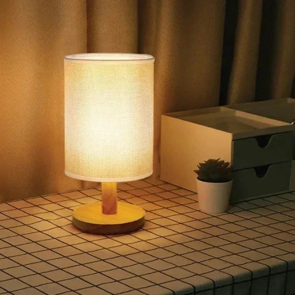 Lunora – Lampe de chevet en bois massif