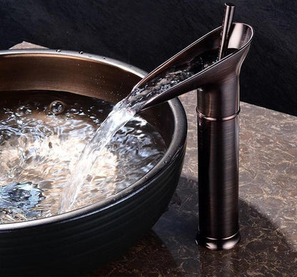 Aczel – Robinet de lavabo artistique