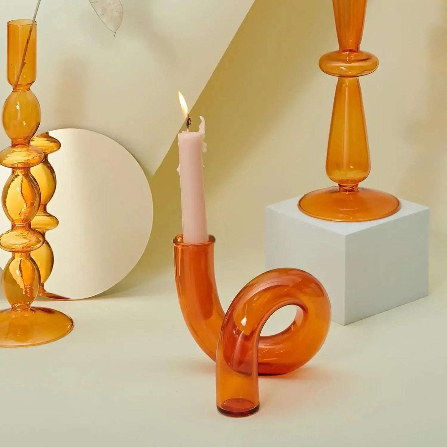Chandelier en Verre Torsadé – Élégance Vintage pour Table ou Buffet