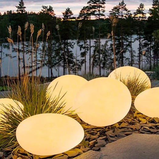 Nele – Lampe de jardin LED au design pierre