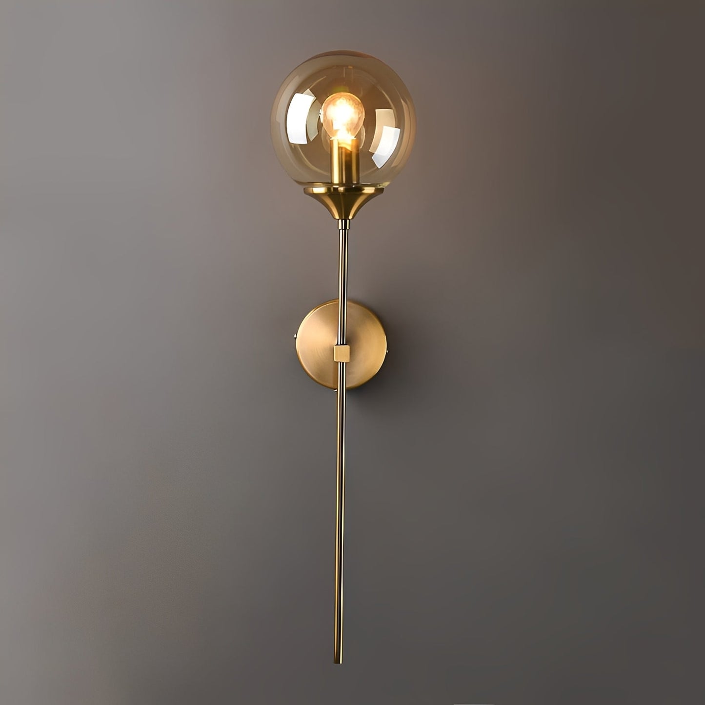Hera – Applique Murale en Verre Nordique Moderne