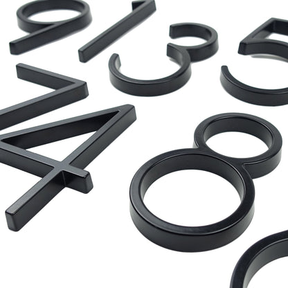 Zura – Plaques de porte alphanumériques flottantes