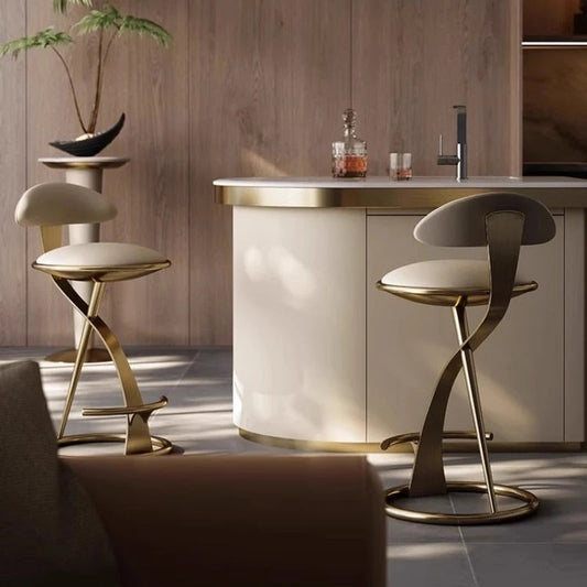 Piolo – Tabouret de bar moderne en cuir et métal