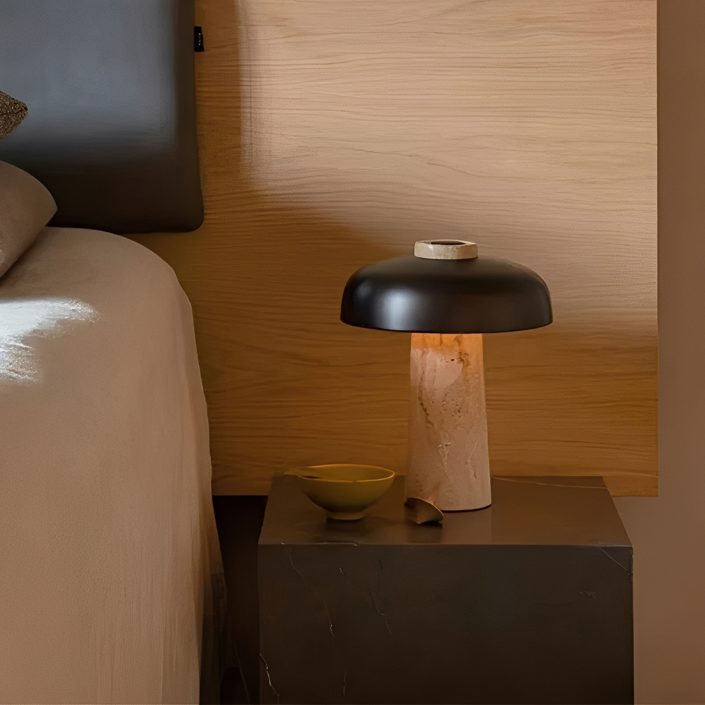 Travis – Lampe de table naturelle