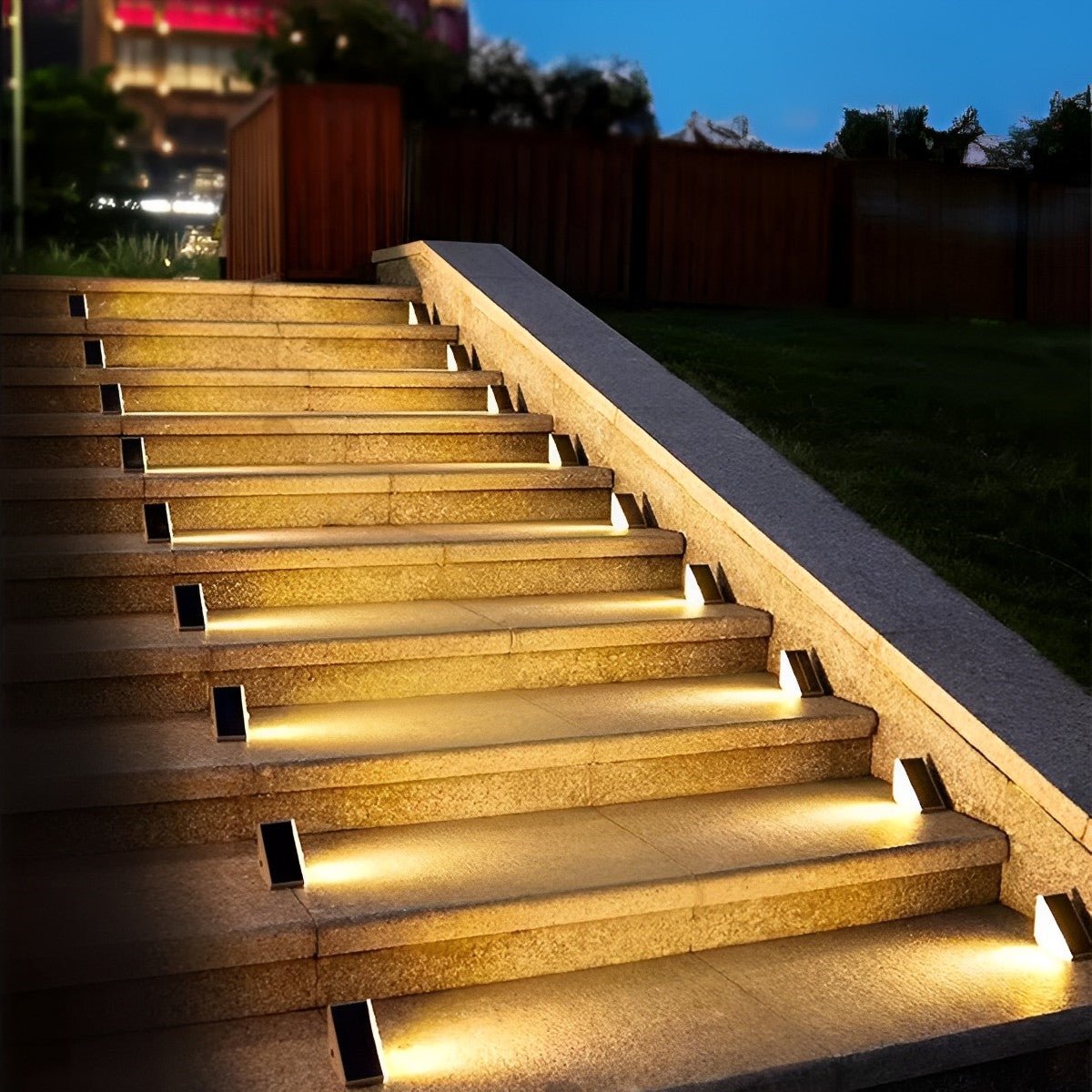 Solin – Lampes de marche solaires LED triangulaires intelligentes