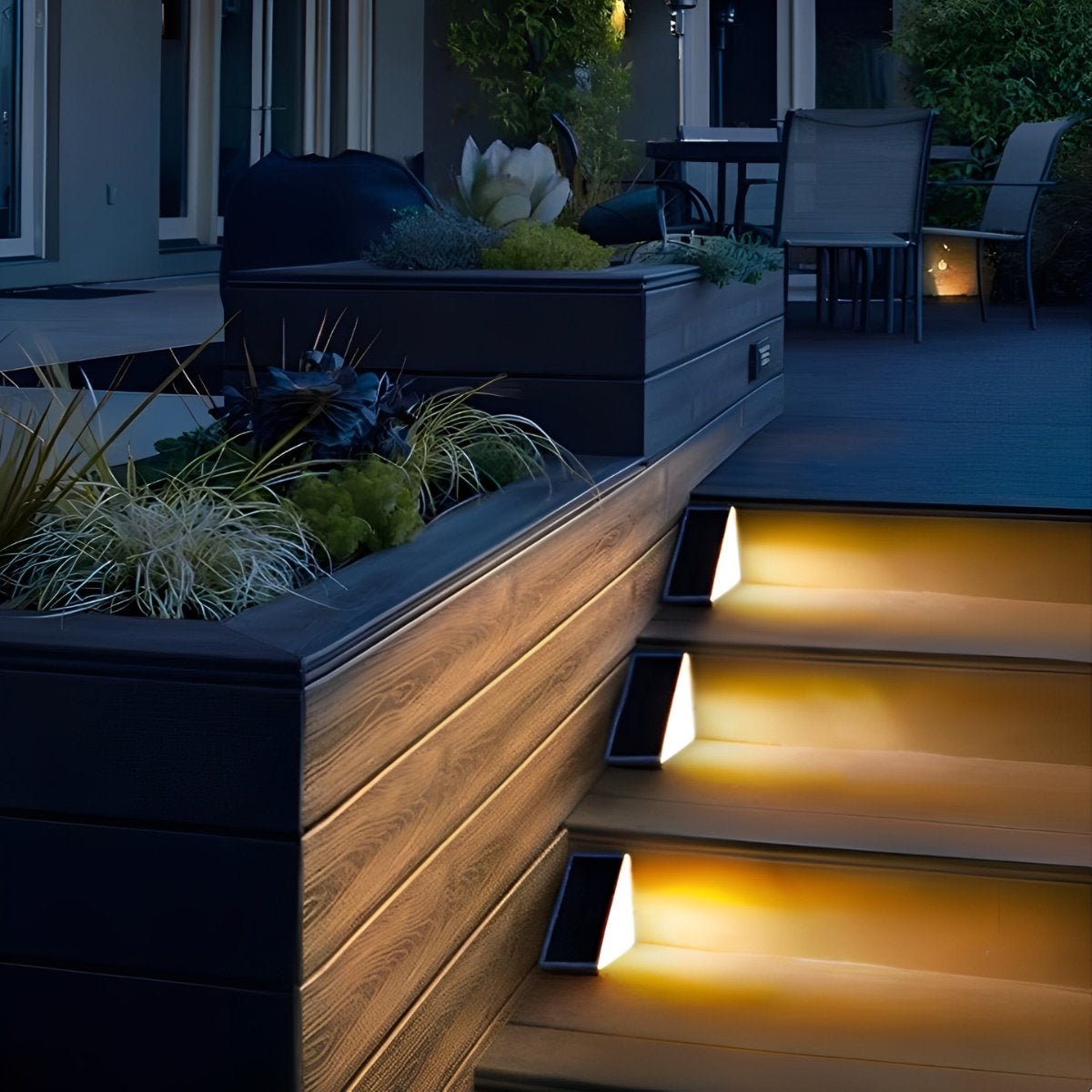 Solin – Lampes de marche solaires LED triangulaires intelligentes
