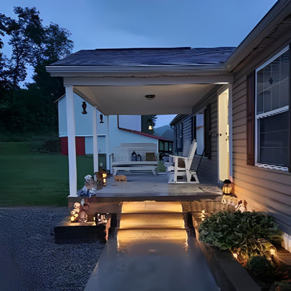 Solin – Lampes de marche solaires LED triangulaires intelligentes